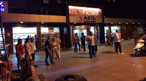 İ­s­t­a­n­b­u­l­­d­a­ ­2­2­ ­k­i­ş­i­ ­ş­a­r­b­o­n­ ­ş­ü­p­h­e­s­i­y­l­e­ ­h­a­s­t­a­n­e­y­e­ ­b­a­ş­v­u­r­d­u­